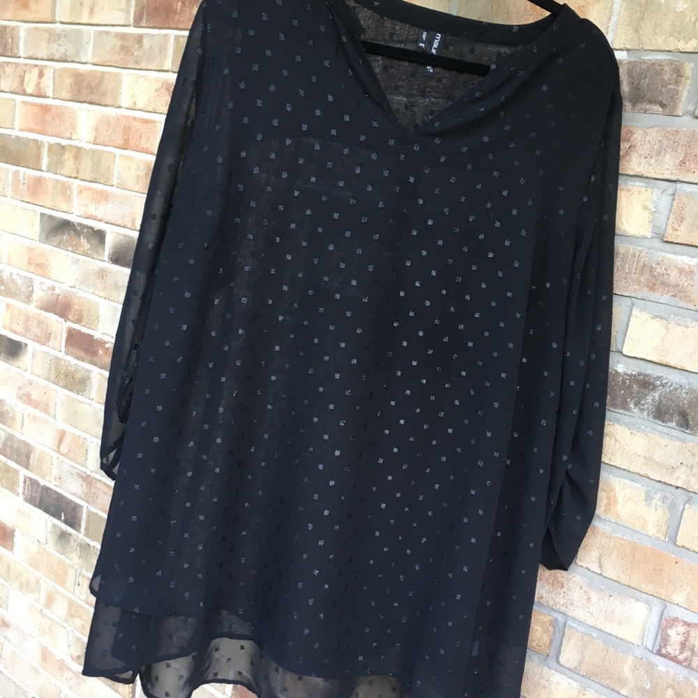 Maurices plus size 3x blouse EUC black on black
